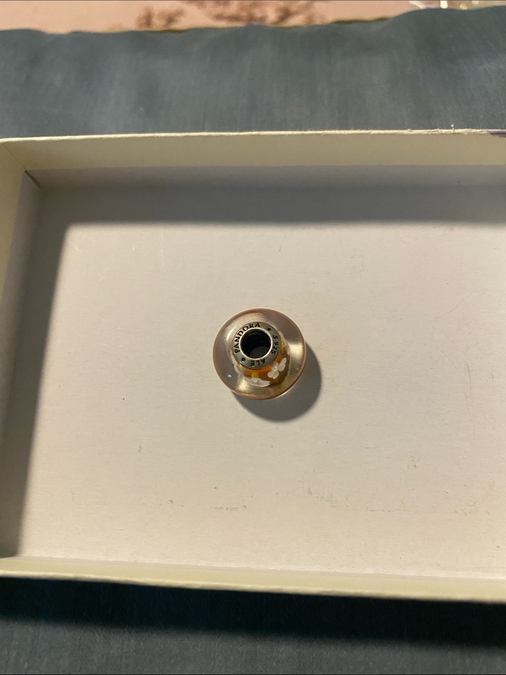 Pandora Pink Murano Glass Charm with White Daisy